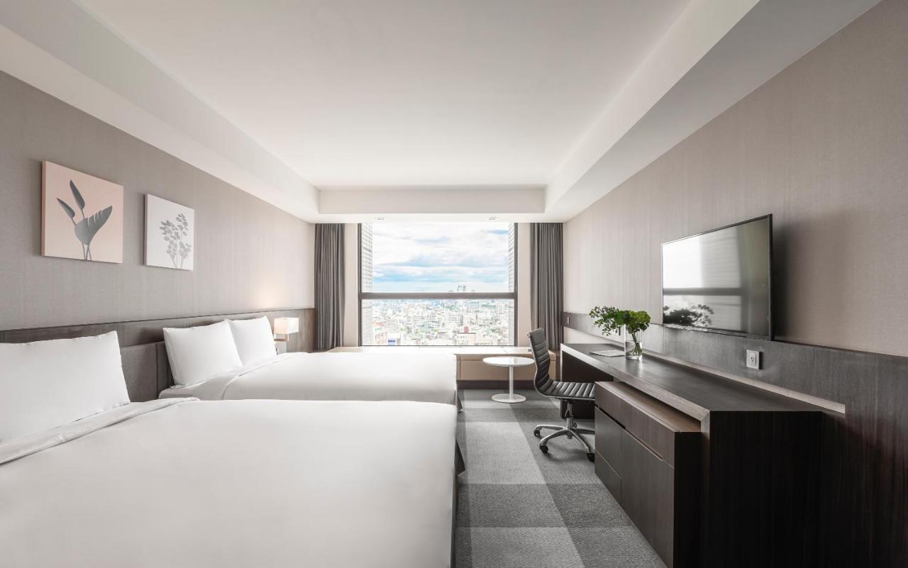Lakeshore Hotel Тайнань Номер фото